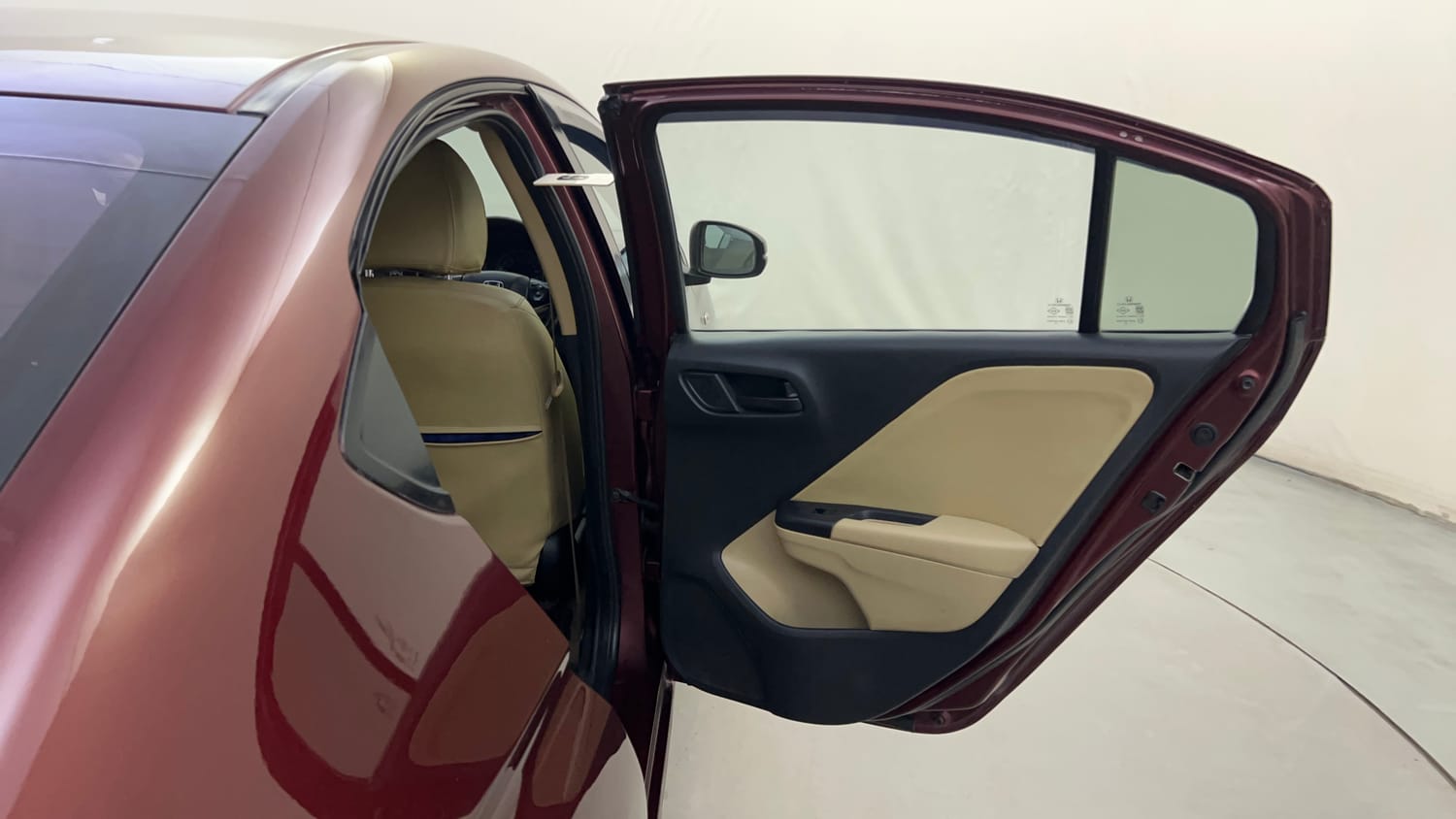 Used 2014 Honda City SV Diesel Diesel Manual interior RIGHT REAR DOOR OPEN VIEW