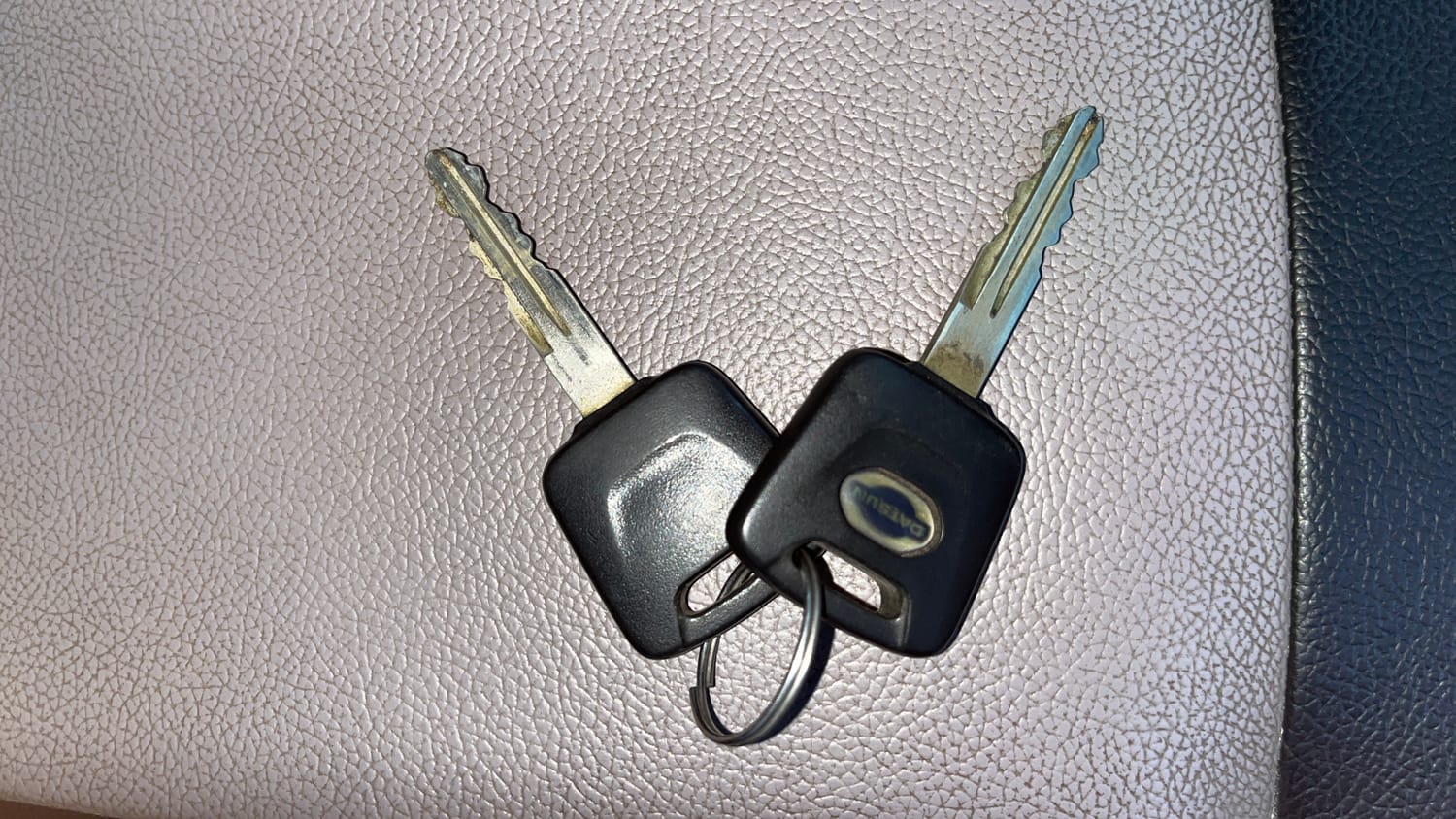 Used 2015 Datsun GO T Petrol Manual extra CAR KEY VIEW