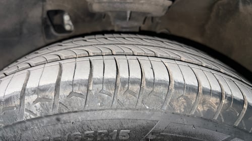Used 2019 Hyundai Elite i20 Sportz Plus 1.2 Petrol Manual tyres LEFT FRONT TYRE TREAD VIEW