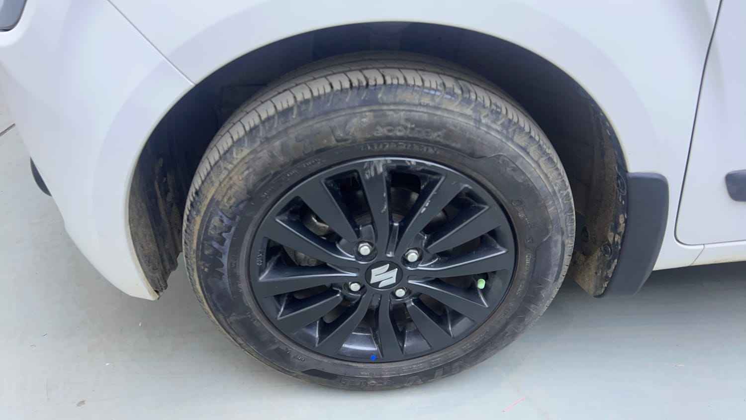 Used 2023 Maruti Suzuki Wagon R ZXI Plus 1.2 AGS Petrol Automatic tyres LEFT FRONT TYRE RIM VIEW