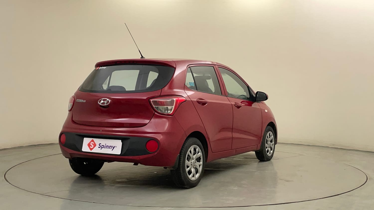 Used 2018 Hyundai Grand i10 Magna 1.2 Kappa VTVT Petrol Manual exterior RIGHT REAR CORNER VIEW