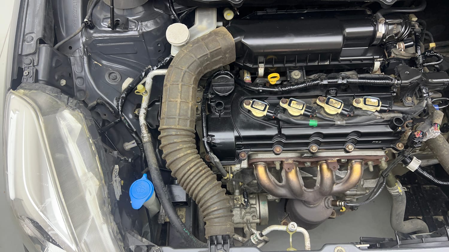 Used 2015 Maruti Suzuki Baleno Zeta 1.2 Petrol Manual engine ENGINE RIGHT SIDE VIEW