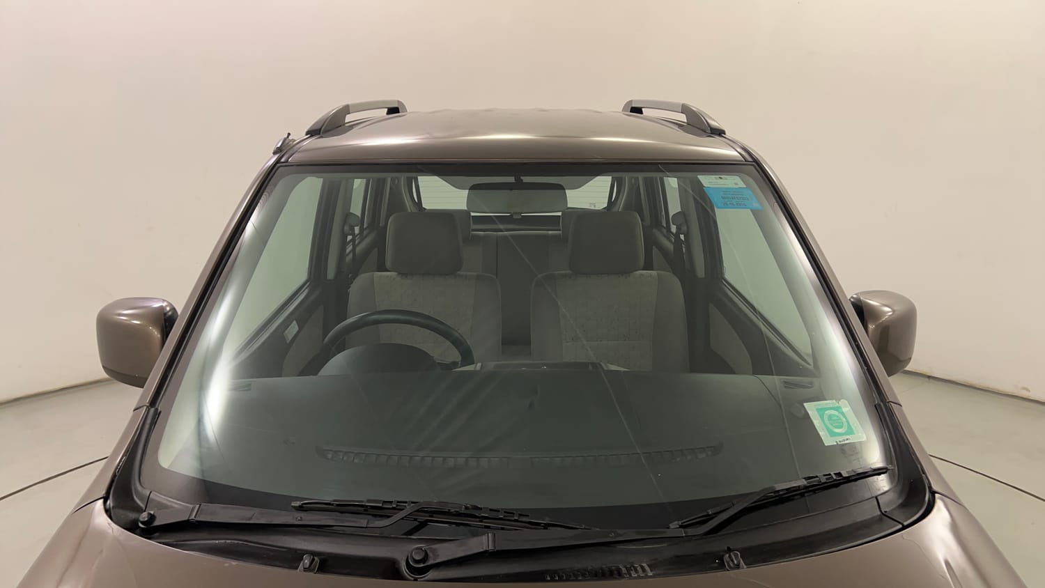 Used 2016 Maruti Suzuki Wagon R 1.0 VXI AMT Petrol Automatic exterior FRONT WINDSHIELD VIEW