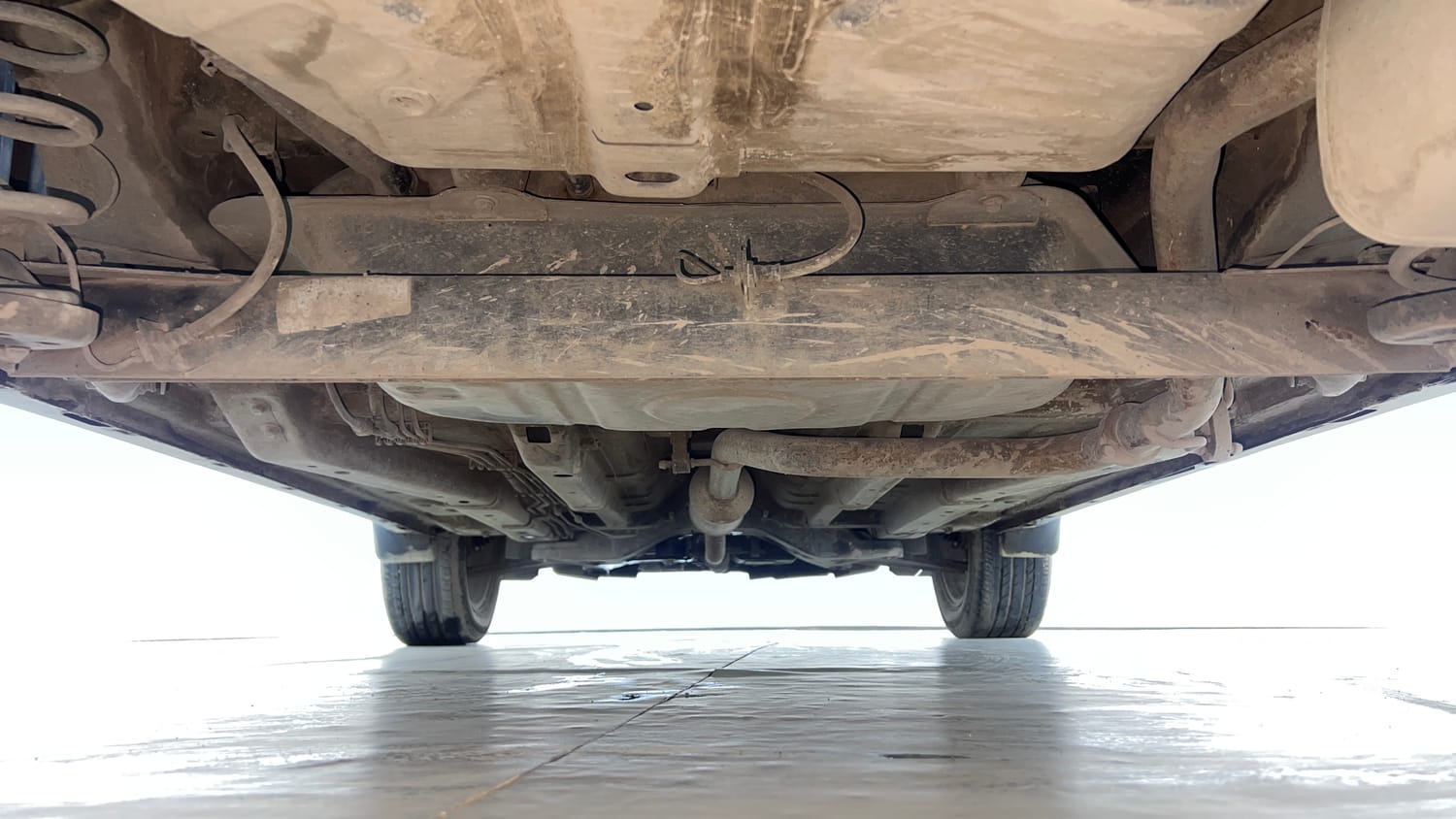 Used 2021 Tata Nexon XZA Plus (S) Petrol Automatic extra REAR UNDERBODY VIEW (TAKEN FROM REAR)