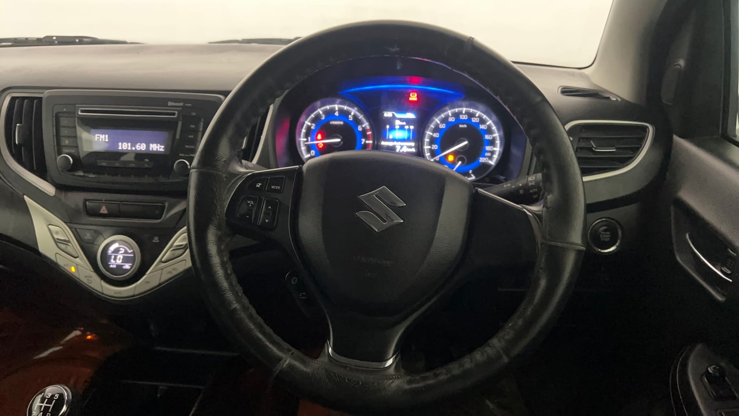 Used 2017 Maruti Suzuki Baleno Zeta 1.2 Petrol Manual interior STEERING VIEW