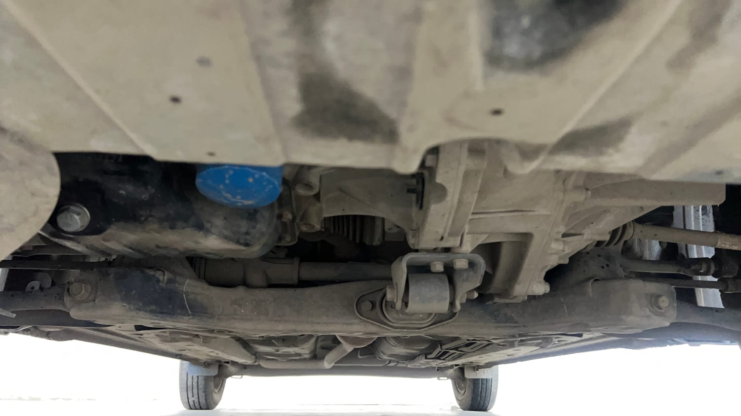Used 2020 Hyundai Grand i10 Nios Sportz 1.2 Kappa VTVT CNG Cng Manual extra FRONT LEFT UNDERBODY VIEW