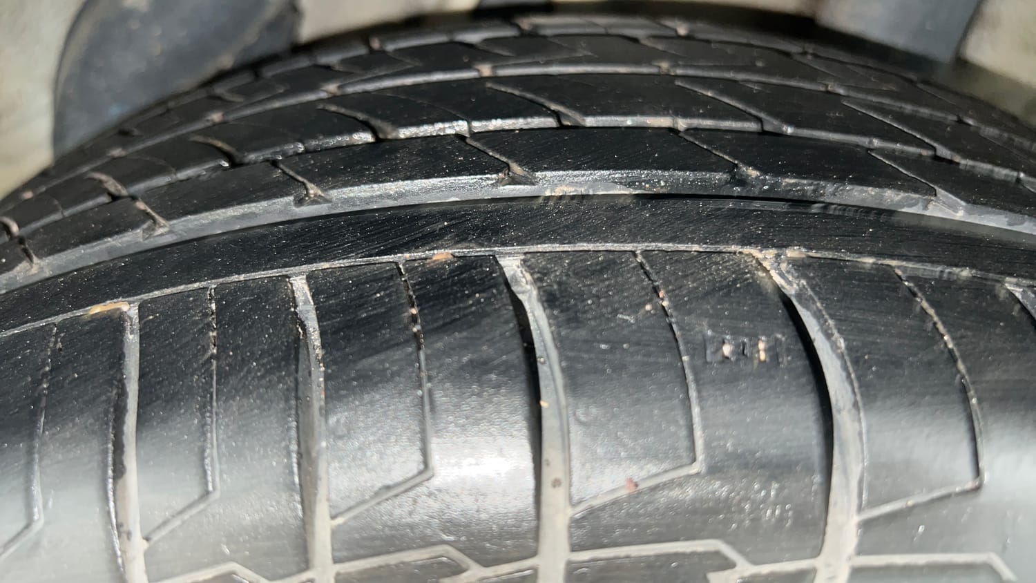 Used 2019 Hyundai Verna SX (O) 1.6 CRDi Diesel Manual tyres LEFT REAR TYRE TREAD VIEW
