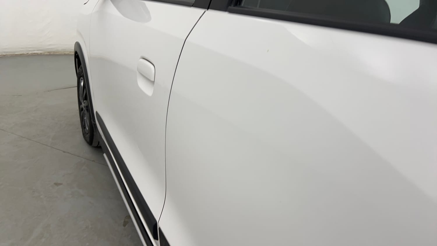 Used 2025 Maruti Suzuki Wagon R ZXI Plus 1.2 Petrol Manual dents MINOR SCRATCH