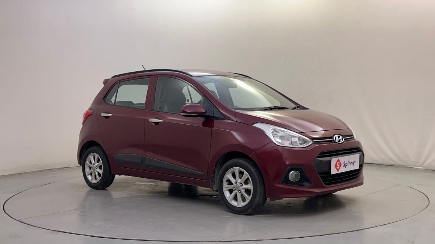 Used 2015 Hyundai Grand i10 Asta 1.2 Kappa VTVT Petrol Manual exterior RIGHT FRONT CORNER VIEW