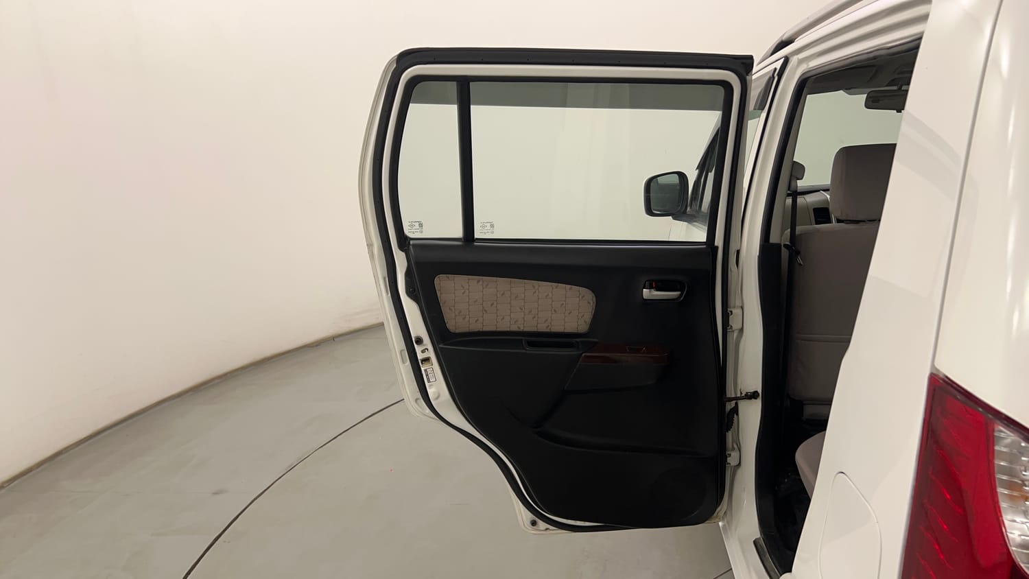 Used 2016 Maruti Suzuki Wagon R 1.0 VXI AMT Petrol Automatic interior LEFT REAR DOOR OPEN VIEW