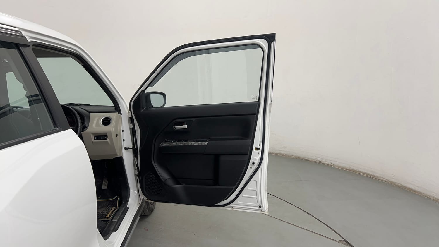 Used 2025 Maruti Suzuki Wagon R ZXI Plus 1.2 Petrol Manual interior RIGHT FRONT DOOR OPEN VIEW