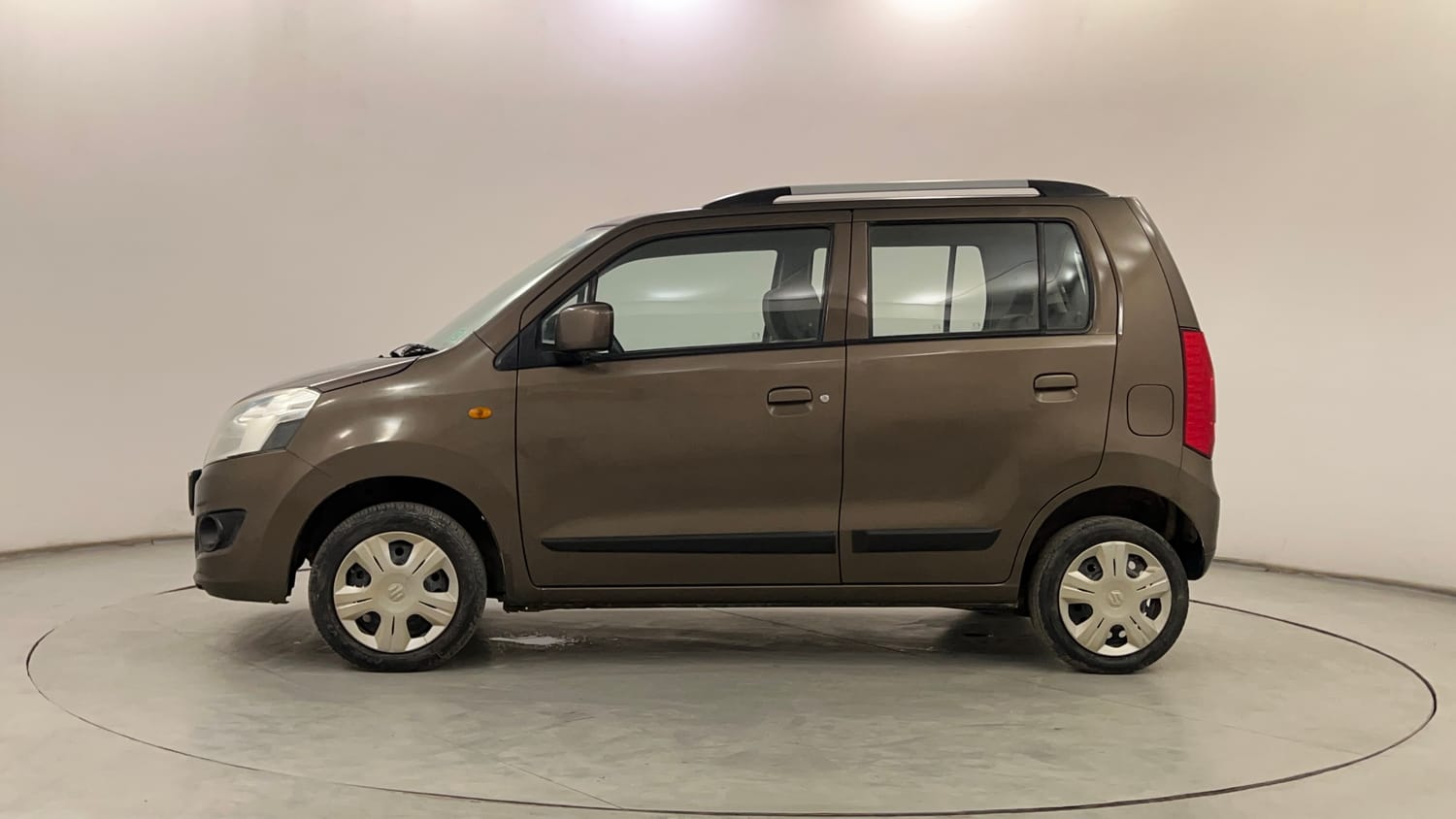 Used 2016 Maruti Suzuki Wagon R 1.0 VXI AMT Petrol Automatic exterior LEFT SIDE VIEW