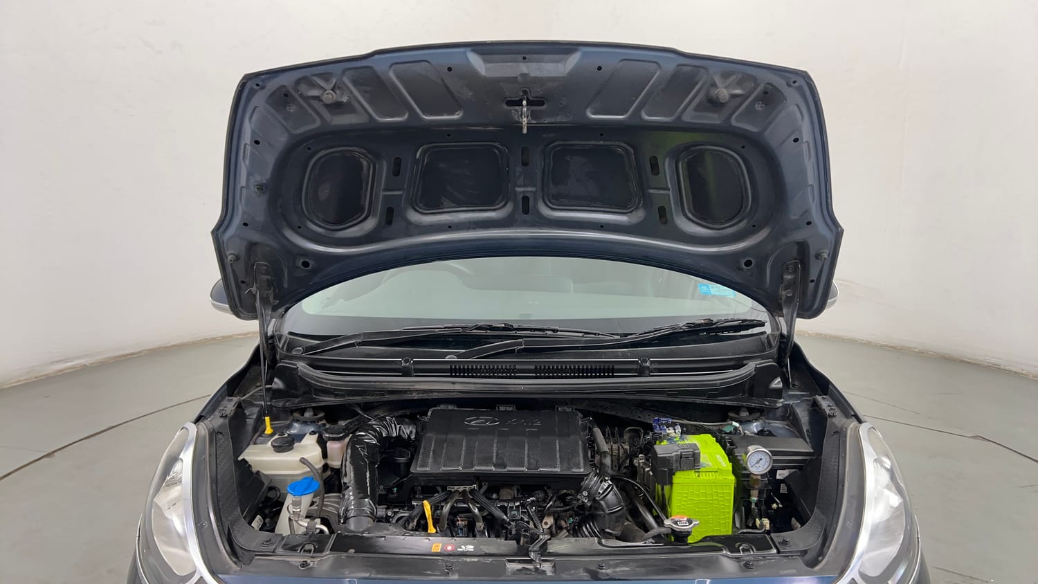 Used 2020 Hyundai Grand i10 Nios Sportz 1.2 Kappa VTVT CNG Cng Manual engine ENGINE & BONNET OPEN FRONT VIEW
