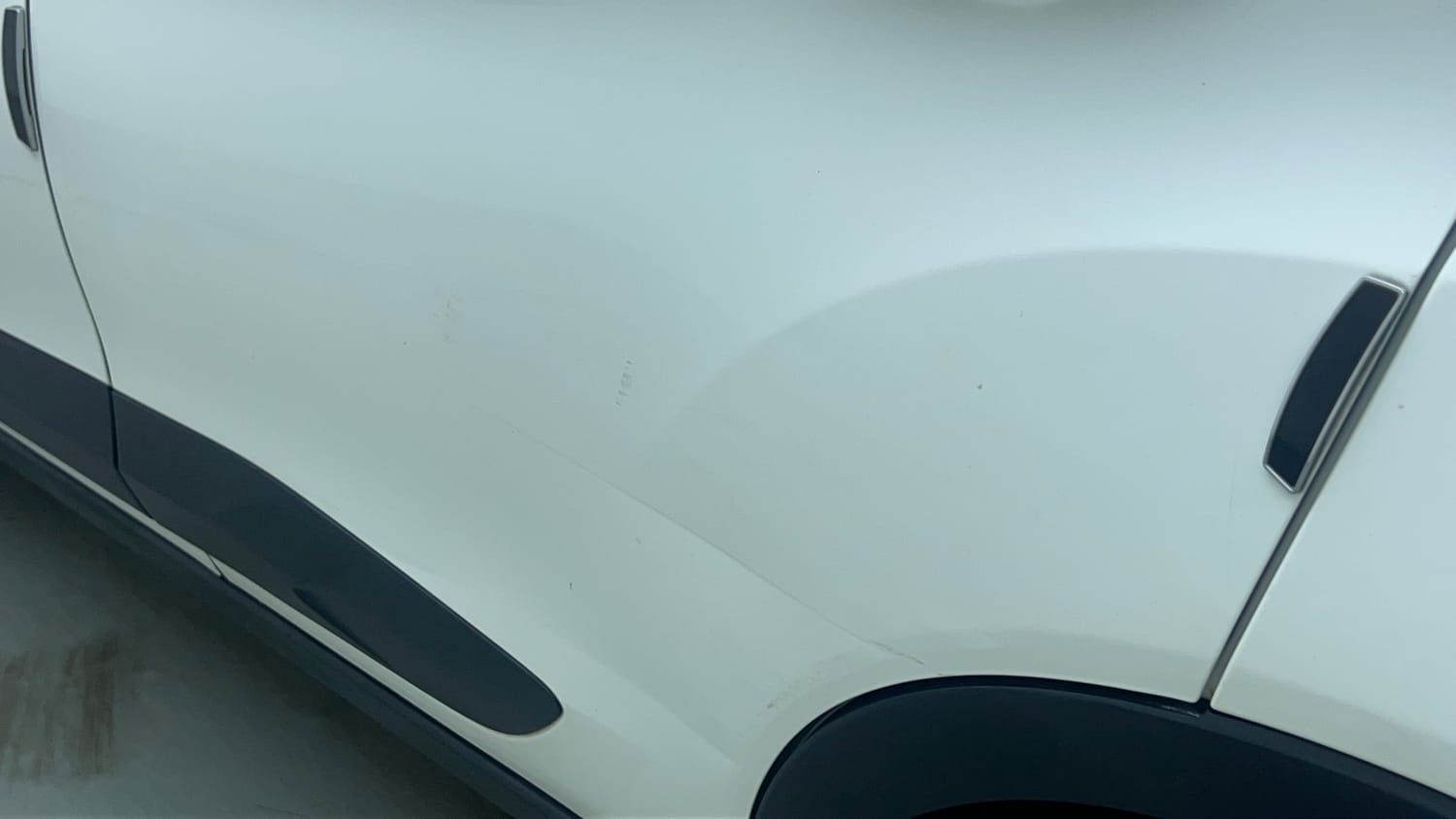 Used 2021 Tata Nexon XZA Plus (S) Petrol Automatic dents MINOR DENT