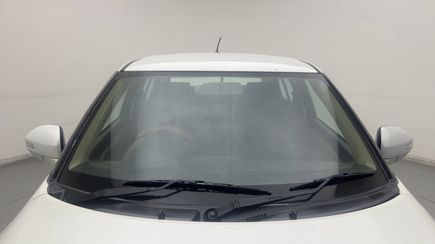 Used 2016 Maruti Suzuki Swift Dzire VXI Petrol Manual exterior FRONT WINDSHIELD VIEW