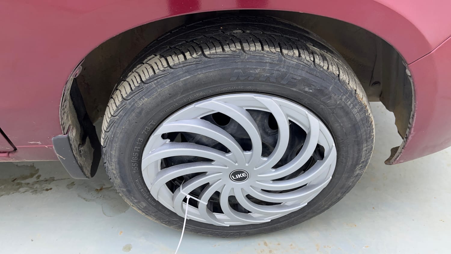 Used 2012 Maruti Suzuki Alto K10 VXi Petrol Manual tyres RIGHT FRONT TYRE RIM VIEW