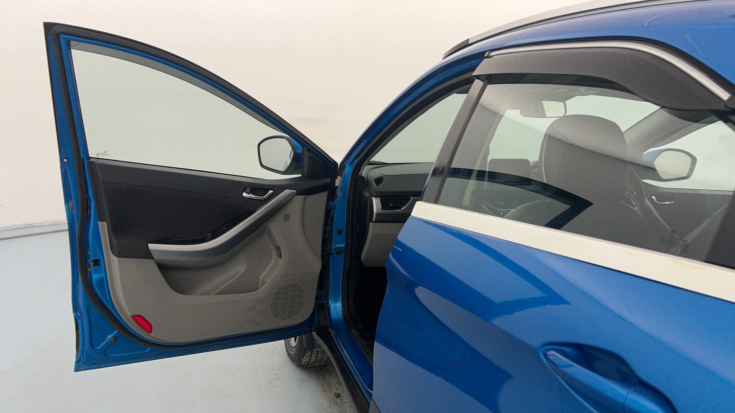 Used 2017 Tata Nexon XZ Plus Diesel Diesel Manual interior LEFT FRONT DOOR OPEN VIEW