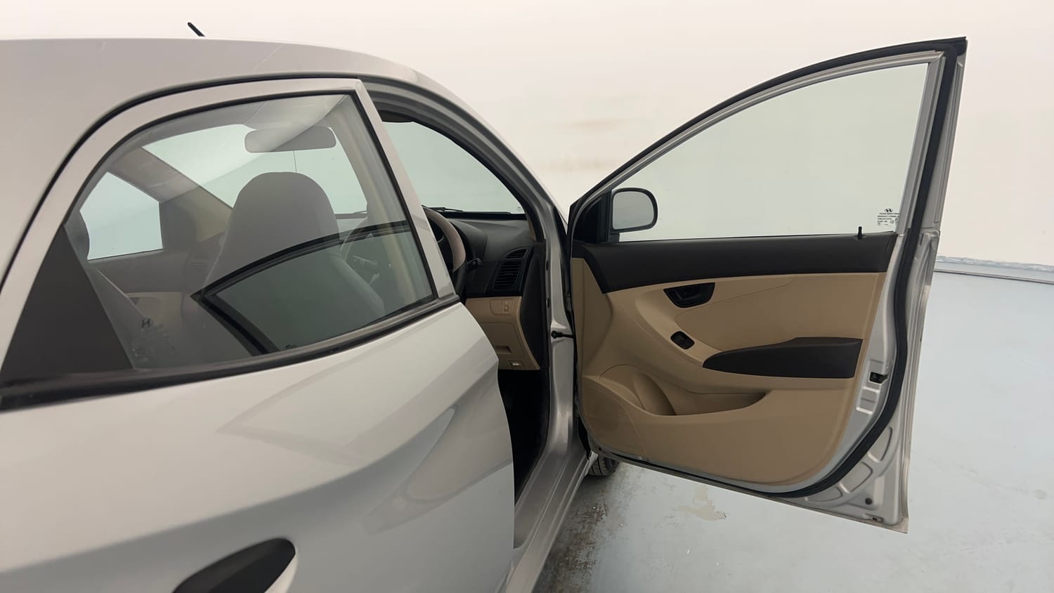 Used 2016 Hyundai Eon Era + Petrol Manual interior RIGHT FRONT DOOR OPEN VIEW