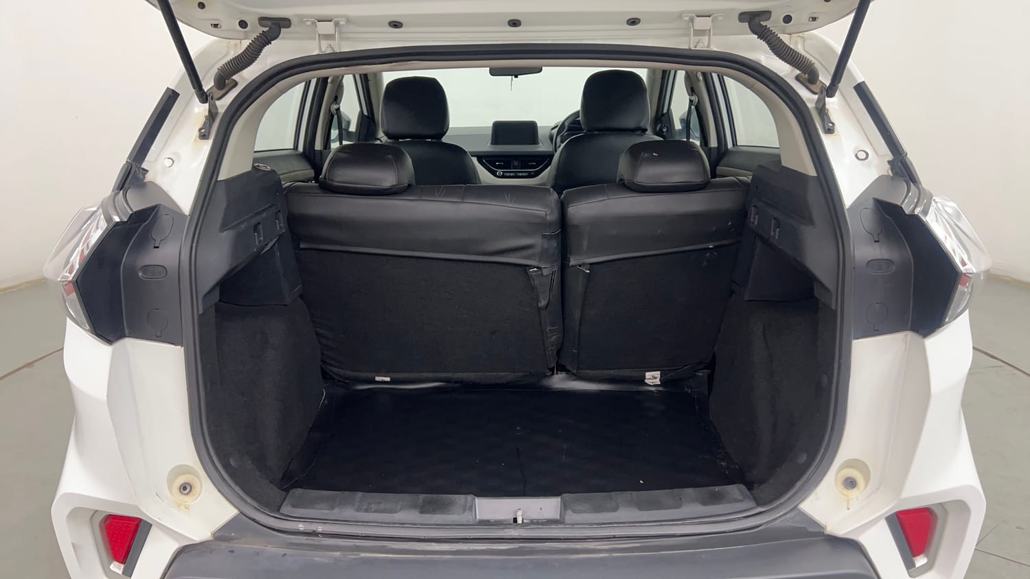 Used 2021 Tata Nexon XZ Plus (O) Diesel Diesel Manual interior DICKY INSIDE VIEW