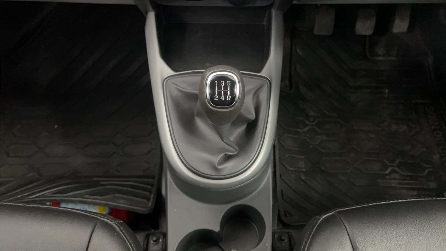 Used 2020 Hyundai Grand i10 Nios Sportz 1.2 Kappa VTVT CNG Cng Manual interior GEAR  KNOB VIEW