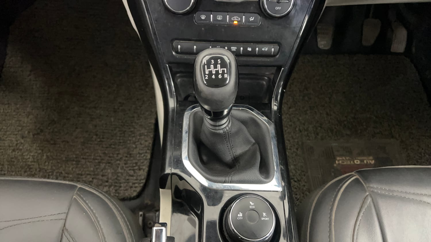 Used 2021 Tata Nexon XZ Plus (O) Diesel Diesel Manual interior GEAR  KNOB VIEW