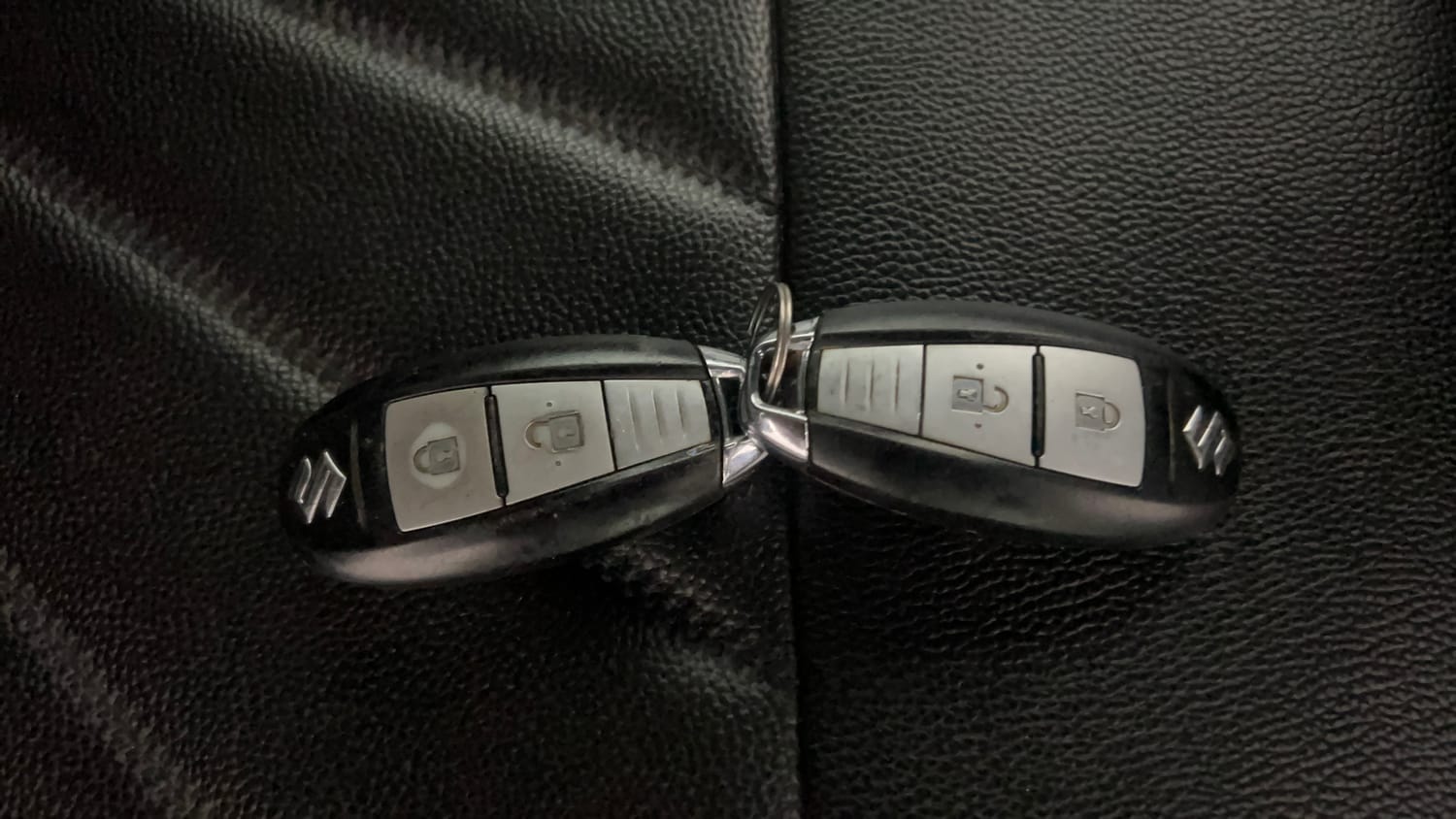 Used 2017 Maruti Suzuki Baleno Zeta 1.2 Petrol Manual extra CAR KEY VIEW