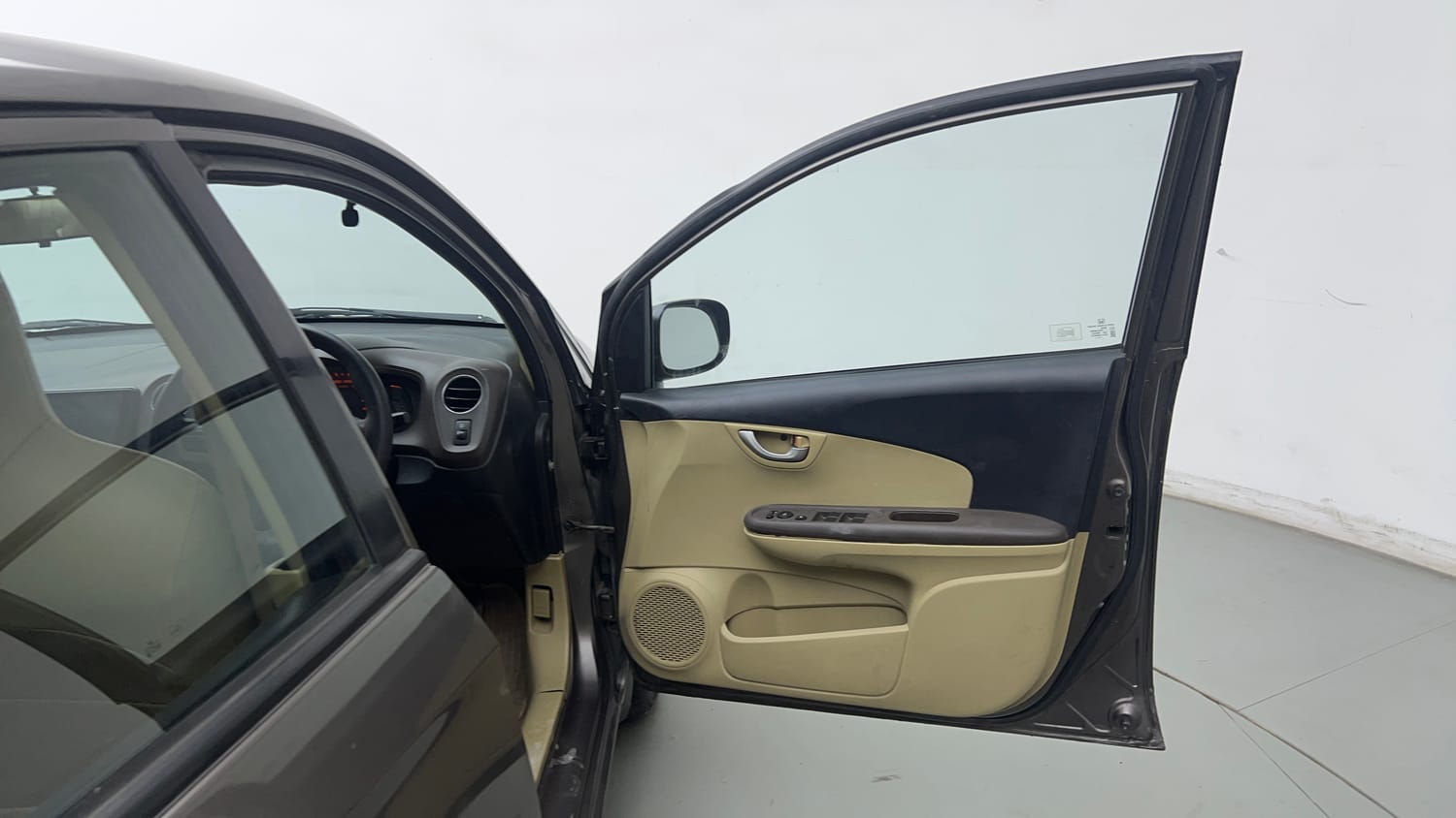 Used 2013 Honda Amaze 1.2 VX AT i-VTEC Petrol Automatic interior RIGHT FRONT DOOR OPEN VIEW