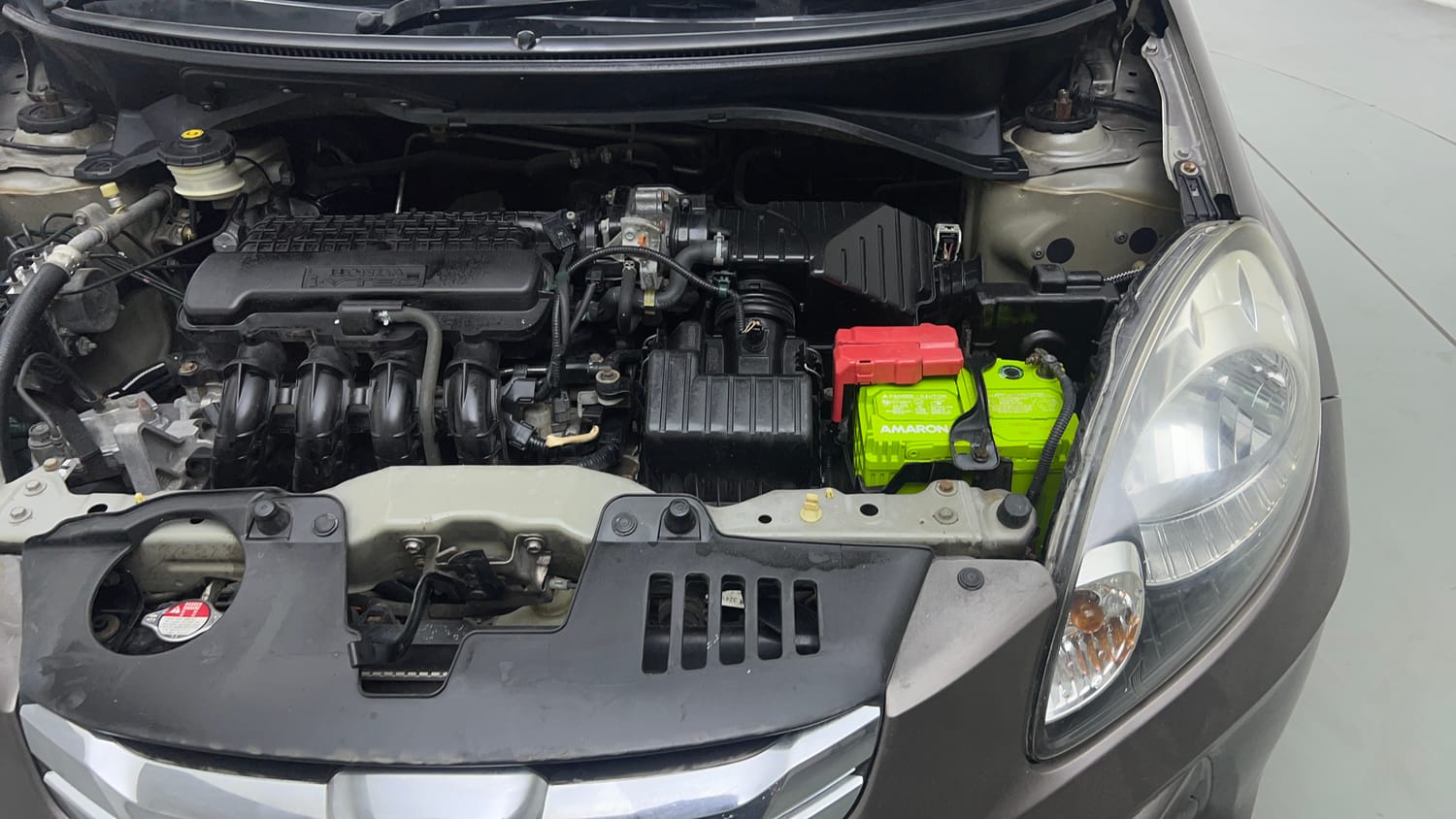 Used 2013 Honda Amaze 1.2 VX AT i-VTEC Petrol Automatic engine ENGINE LEFT SIDE VIEW
