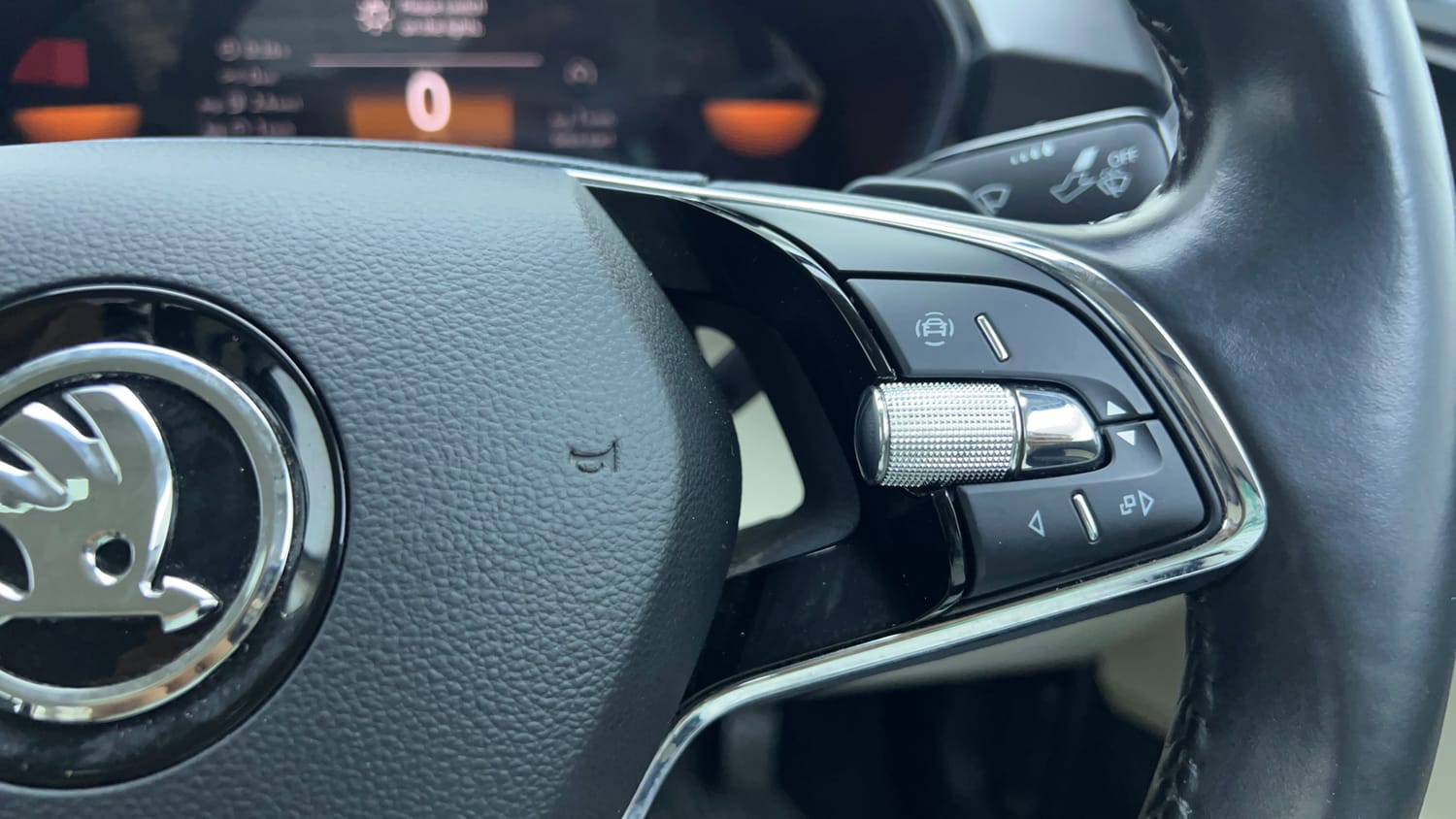 Used 2022 Skoda Slavia Style 1.0L TSI AT Petrol Automatic top_features Cruise control
