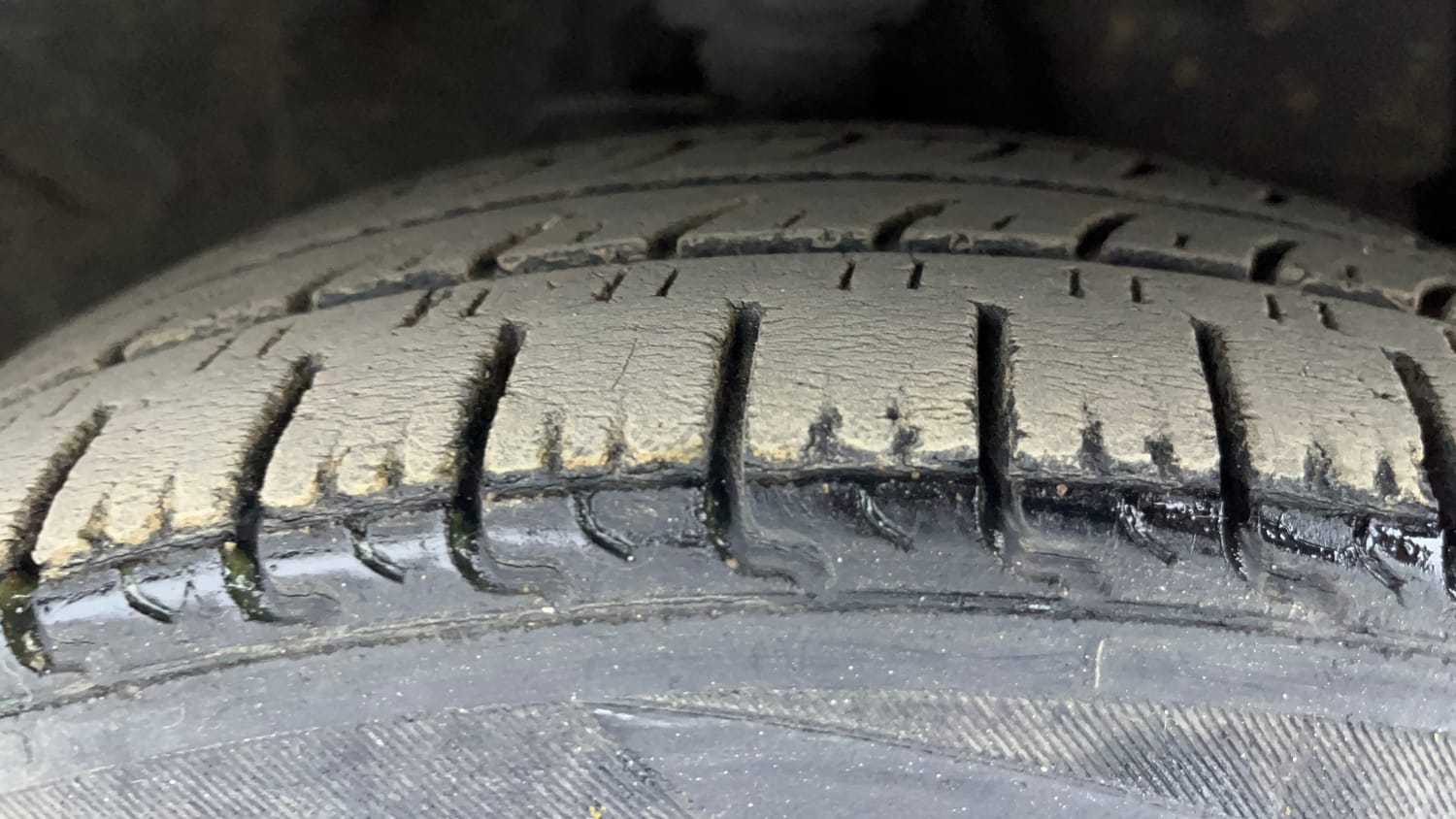 Used 2018 Maruti Suzuki Celerio X Zxi (Opt) Petrol Manual tyres RIGHT FRONT TYRE TREAD VIEW