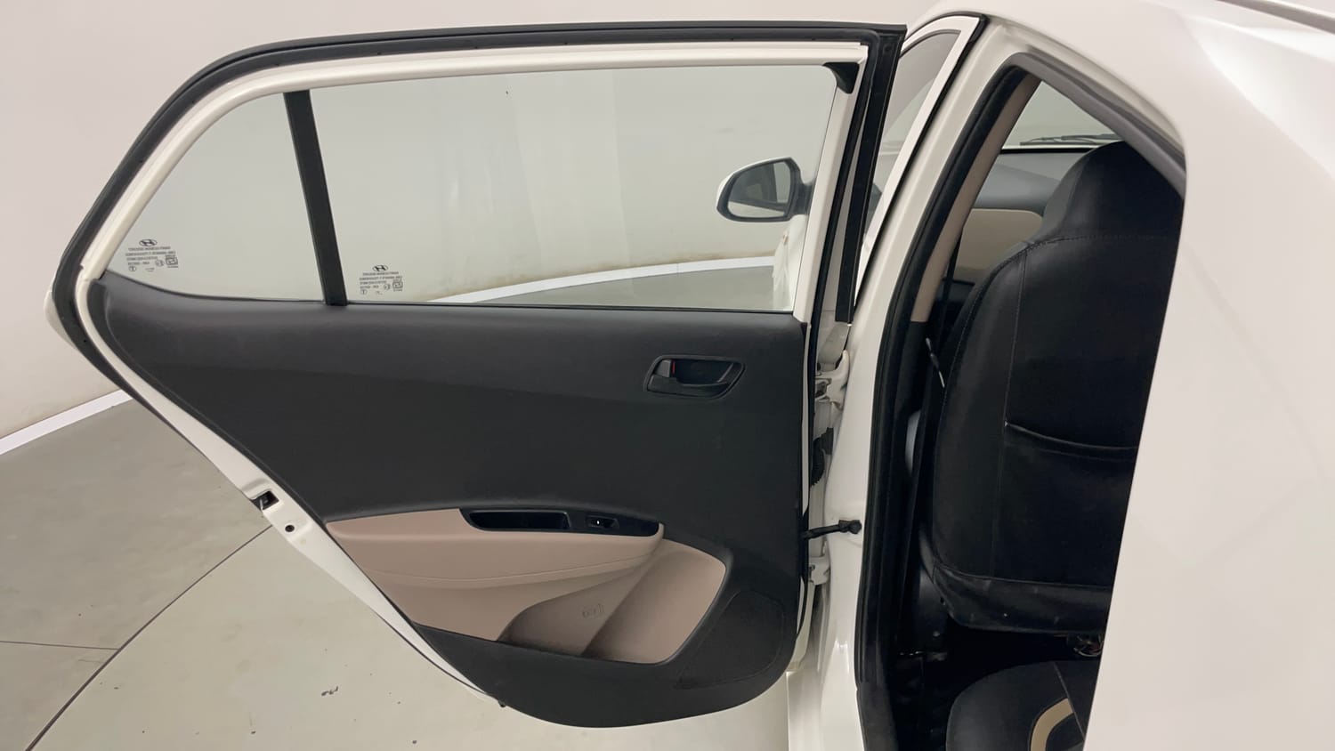 Used 2016 Hyundai Grand i10 Magna 1.2 Kappa VTVT Petrol Manual interior LEFT REAR DOOR OPEN VIEW