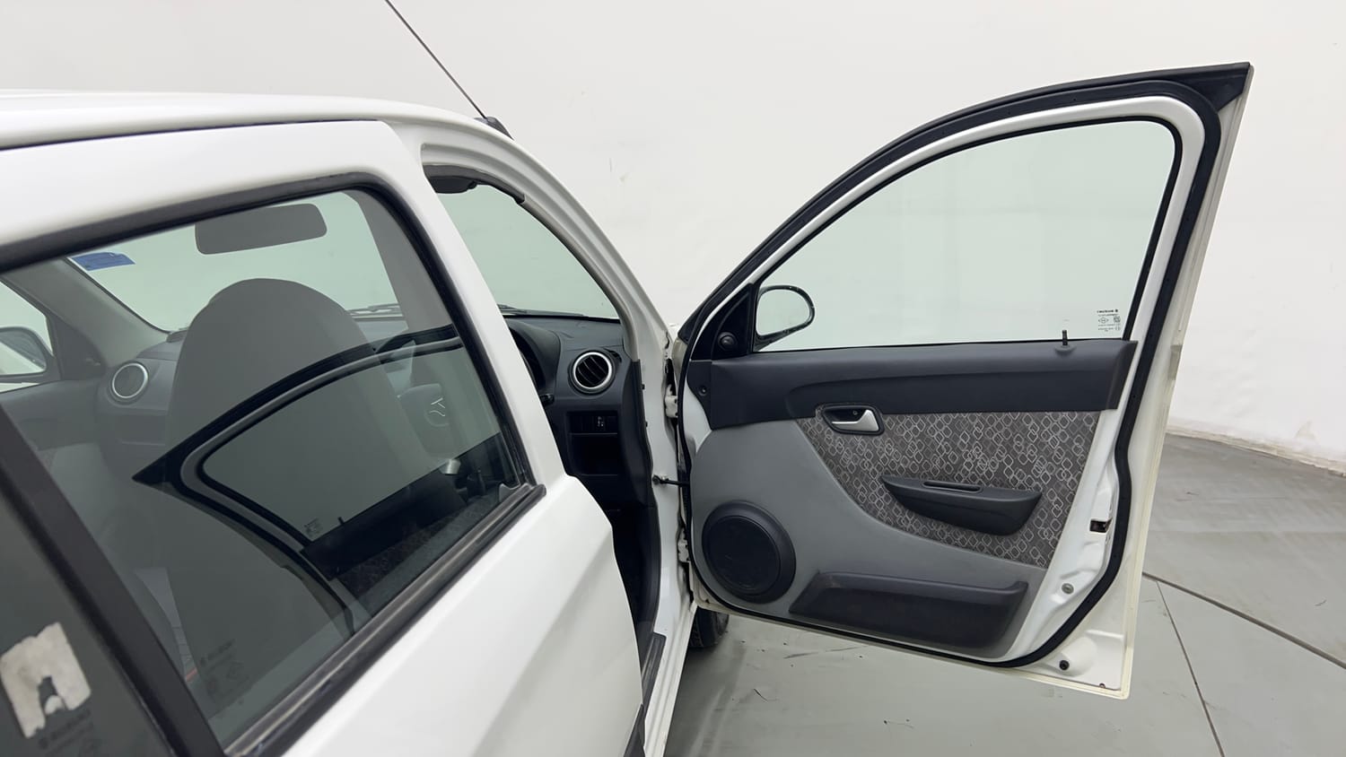 Used 2017 Maruti Suzuki Alto 800 VXi Petrol Manual interior RIGHT FRONT DOOR OPEN VIEW