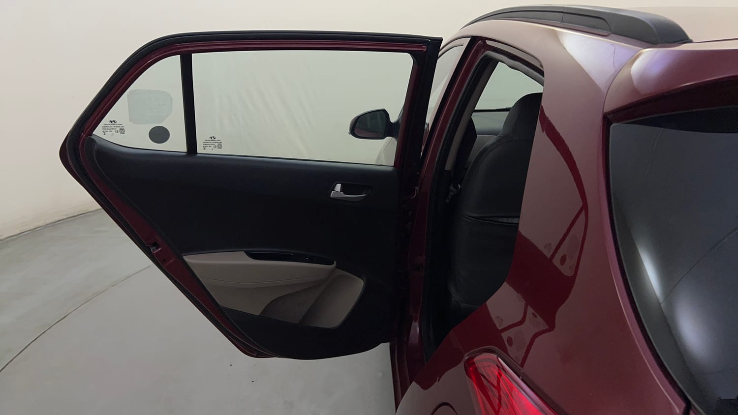 Used 2015 Hyundai Grand i10 Asta 1.2 Kappa VTVT Petrol Manual interior LEFT REAR DOOR OPEN VIEW