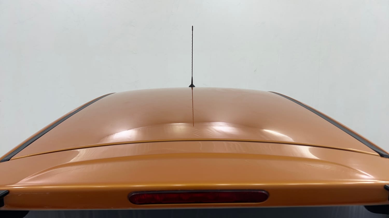 Used 2016 Tata Tiago Revotron XZ Petrol Manual exterior EXTERIOR ROOF VIEW
