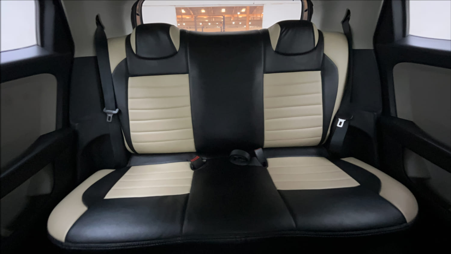 Used 2022 Tata Altroz XM Plus Petrol Petrol Manual interior REAR SEAT CONDITION VIEW