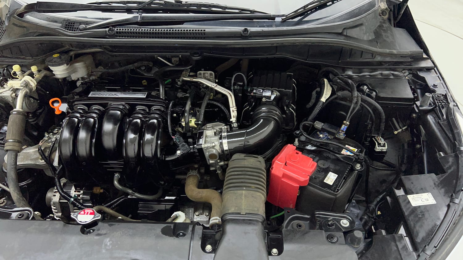 Used 2023 Honda City V Petrol MT Petrol Manual engine ENGINE LEFT SIDE VIEW