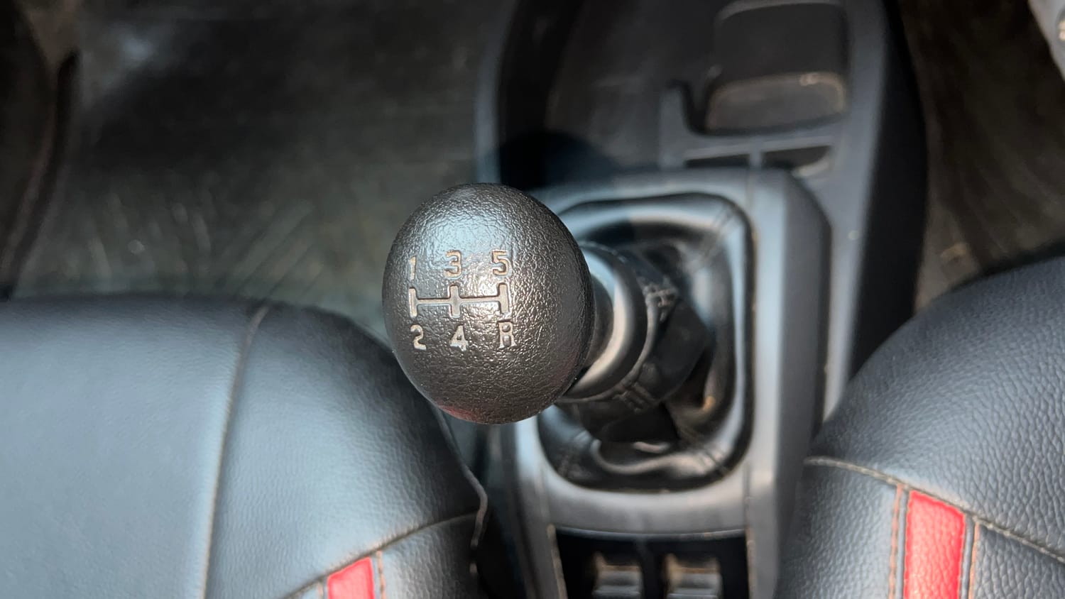 Used 2017 Maruti Suzuki Alto 800 VXi Petrol Manual interior GEAR  KNOB VIEW