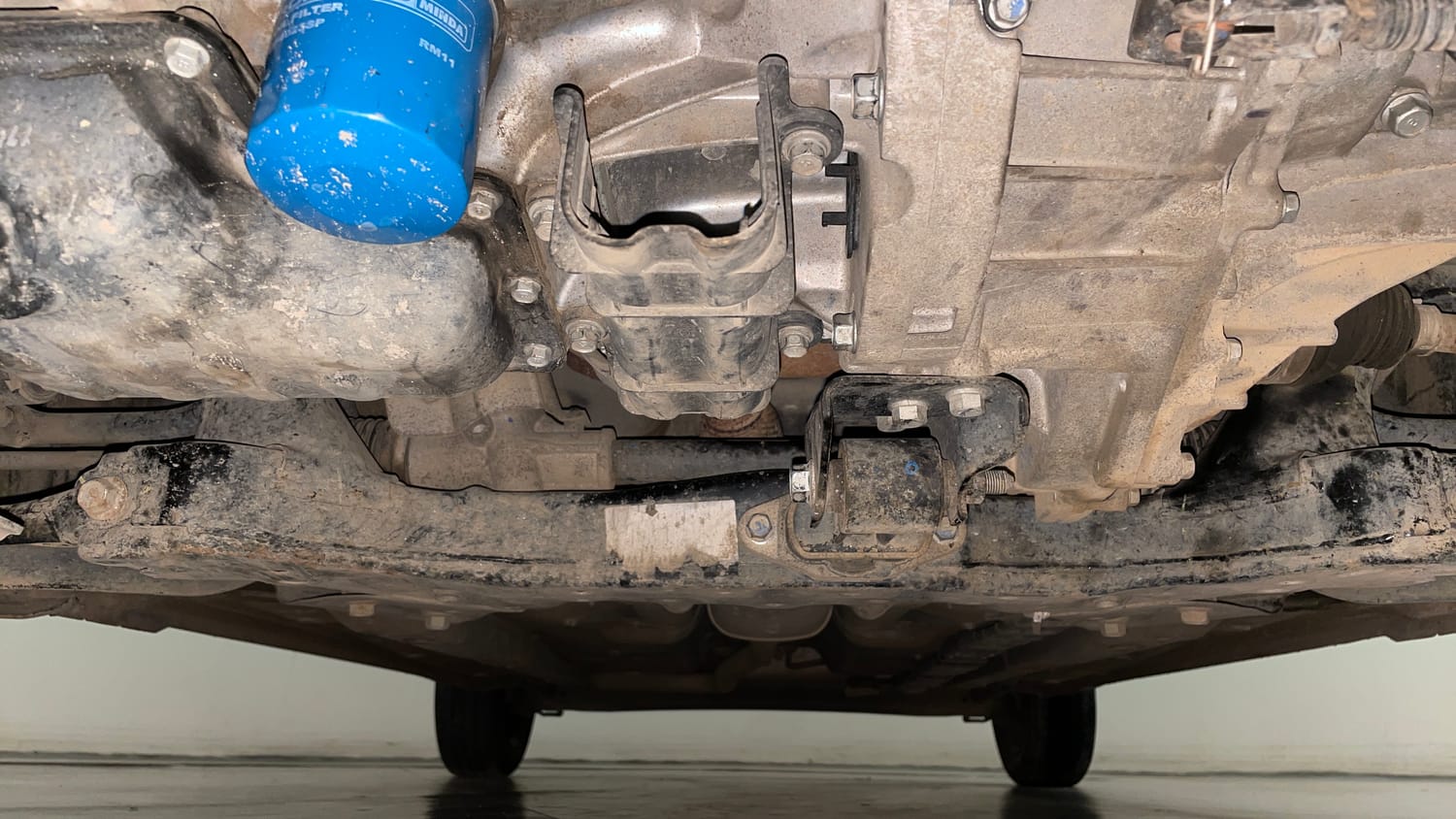 Used 2017 Hyundai Grand i10 Sportz (O) 1.2 Kappa VTVT Petrol Manual extra FRONT LEFT UNDERBODY VIEW