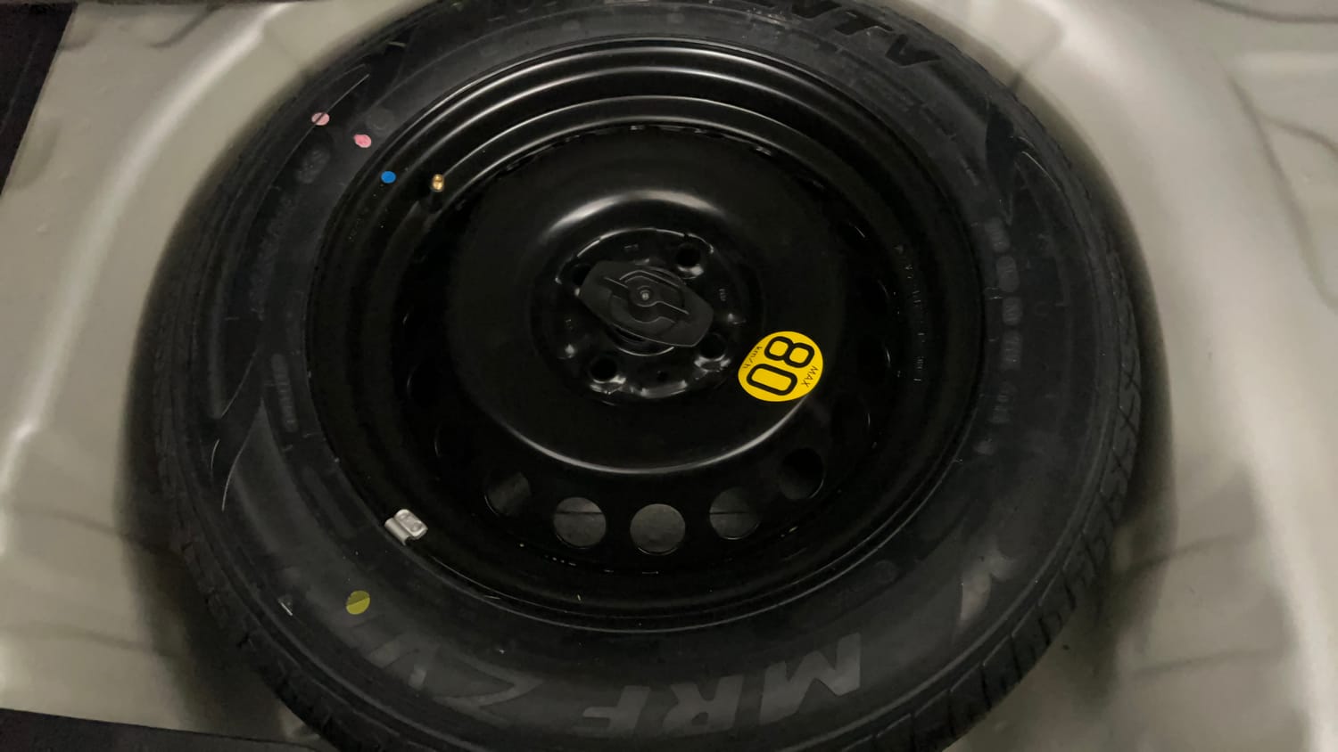 Used 2018 Maruti Suzuki Baleno Alpha 1.2 AT Petrol Automatic tyres SPARE TYRE VIEW