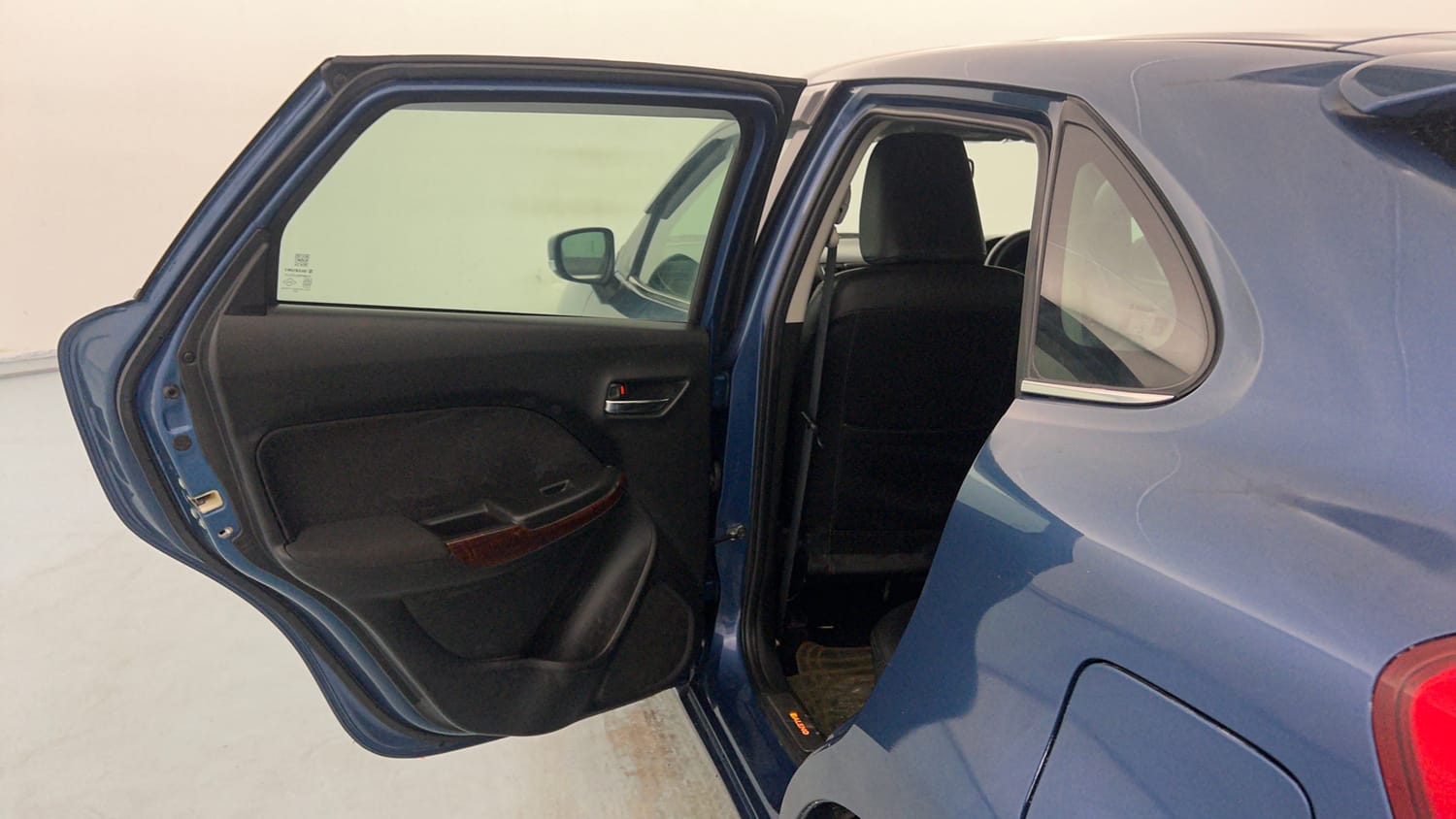 Used 2017 Maruti Suzuki Baleno Zeta 1.2 Petrol Manual interior LEFT REAR DOOR OPEN VIEW