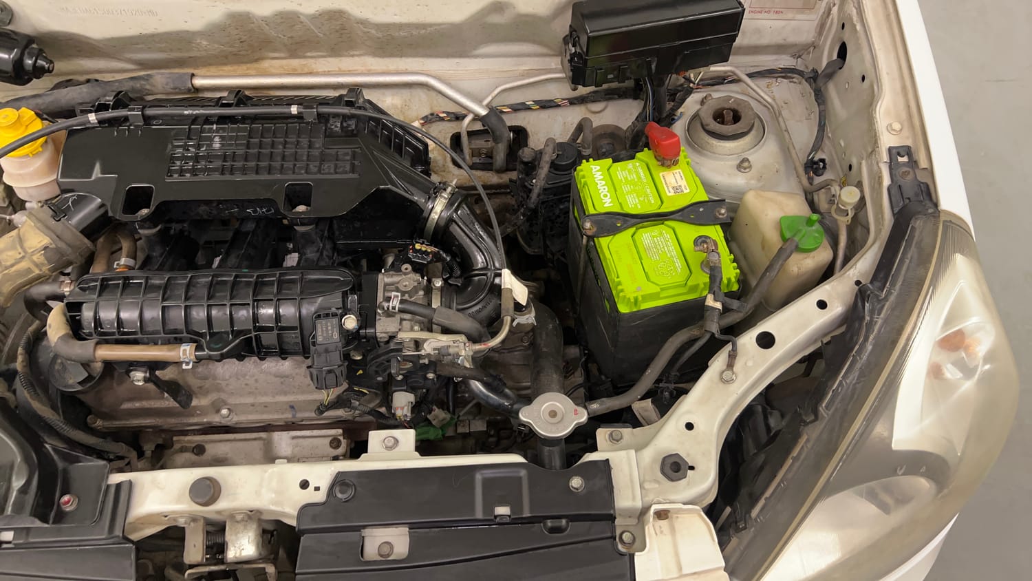 Used 2014 Maruti Suzuki Alto 800 Lxi Petrol Manual engine ENGINE LEFT SIDE VIEW