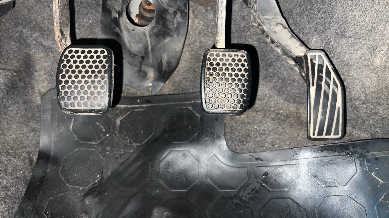 Used 2017 Maruti Suzuki Alto K10 VXi Petrol Manual interior PEDALS VIEW
