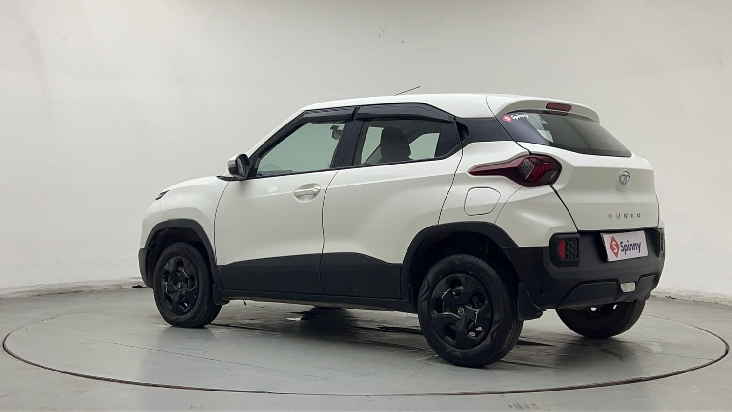 Used 2022 Tata Punch Adventure Rhythm Pack MT Petrol Manual exterior LEFT REAR CORNER VIEW