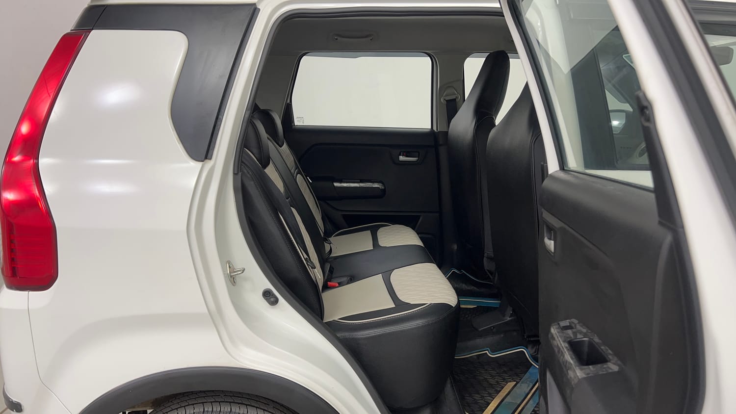 Used 2025 Maruti Suzuki Wagon R ZXI Plus 1.2 Petrol Manual interior RIGHT SIDE REAR DOOR CABIN VIEW
