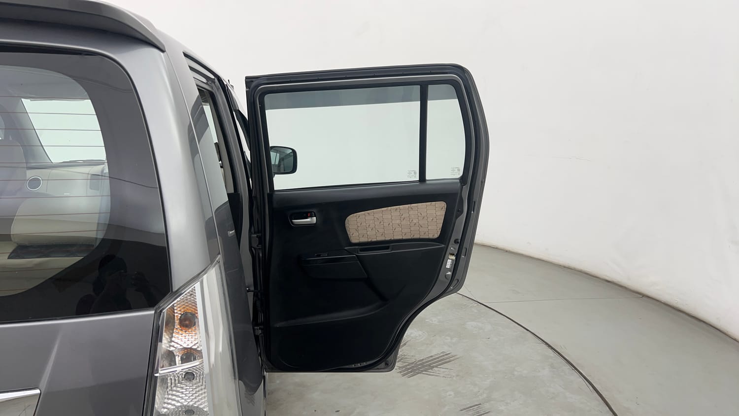 Used 2017 Maruti Suzuki Wagon R VXI+ Petrol Manual interior RIGHT REAR DOOR OPEN VIEW