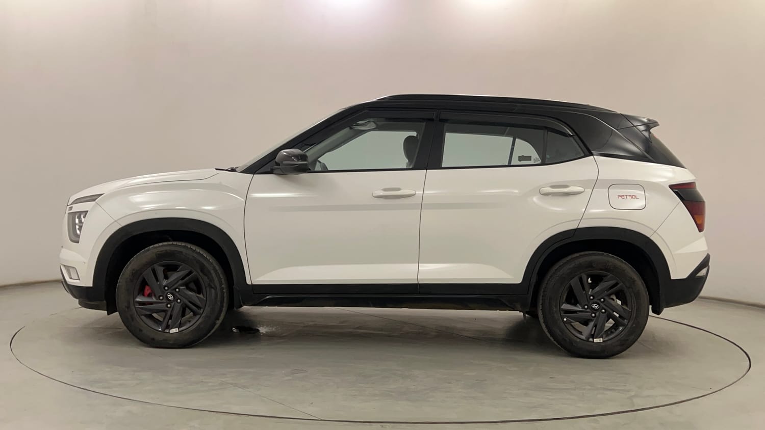 Used 2023 Hyundai Creta S Plus 1.5 Petrol Knight Petrol Manual exterior LEFT SIDE VIEW