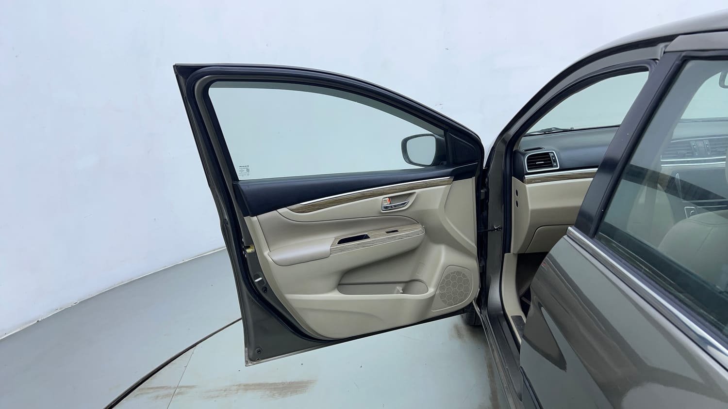 Used 2019 Maruti Suzuki Ciaz Alpha Hybrid 1.5 AT Petrol Automatic interior LEFT FRONT DOOR OPEN VIEW