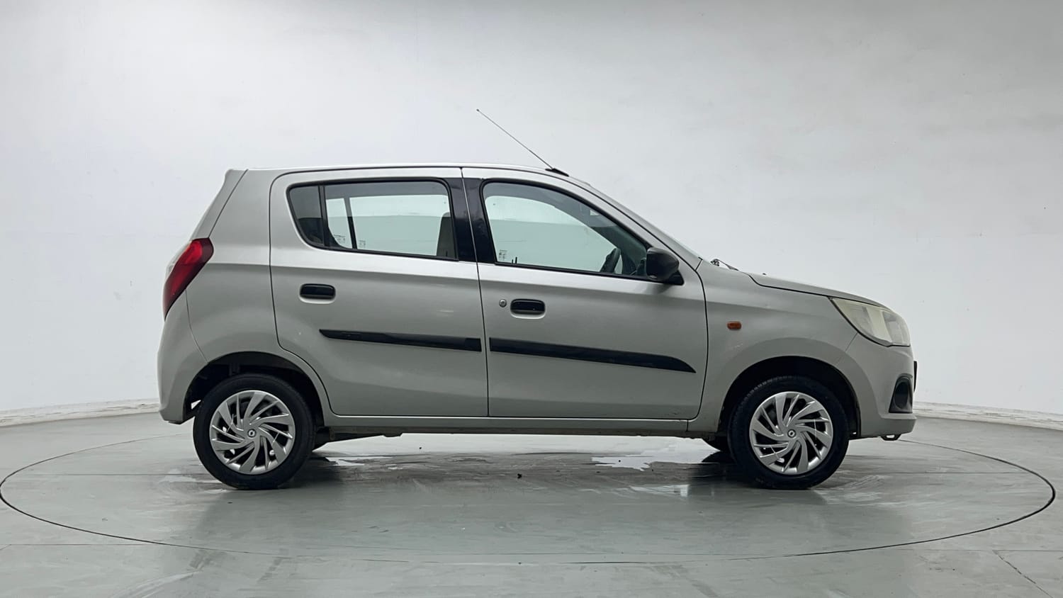 Used 2017 Maruti Suzuki Alto K10 VXi Petrol Manual exterior RIGHT SIDE VIEW