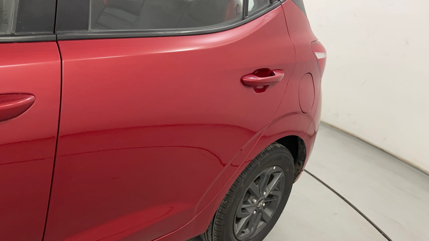 Used 2020 Hyundai Grand i10 Nios Sportz AMT 1.2 Kappa VTVT Petrol Automatic dents MINOR SCRATCH
