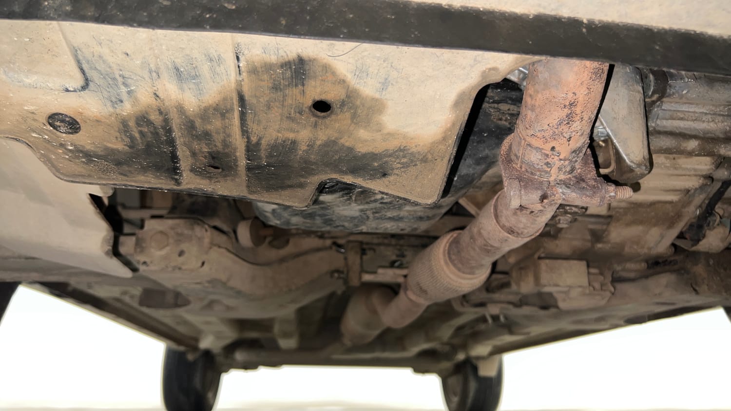 Used 2019 Tata Nexon XZA Plus Petrol Petrol Automatic extra FRONT LEFT UNDERBODY VIEW